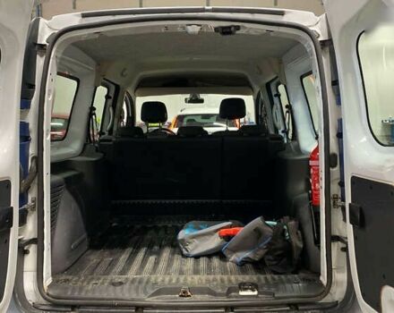 Рено Кенгу, объемом двигателя 0 л и пробегом 49 тыс. км за 7500 $, фото 8 на Automoto.ua