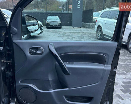 Рено Кенгу, объемом двигателя 1.5 л и пробегом 228 тыс. км за 10500 $, фото 20 на Automoto.ua