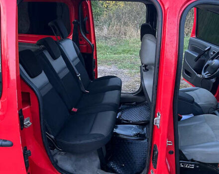 Рено Кенгу, объемом двигателя 0 л и пробегом 44 тыс. км за 10200 $, фото 13 на Automoto.ua