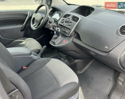 Рено Кенгу, объемом двигателя 0 л и пробегом 110 тыс. км за 13500 $, фото 30 на Automoto.ua