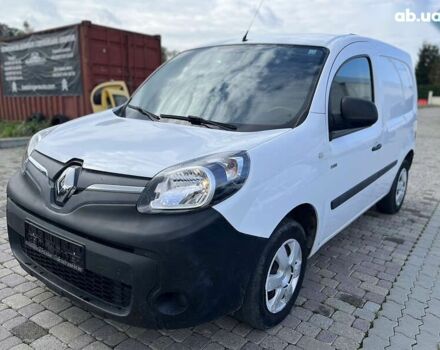 Рено Кенгу 2017 в Львове на Automoto.ua Рено Кенгу, объемом двигателя 0 л и пробегом 36 тыс. км за 9990 $, фото 6 на Automoto.ua