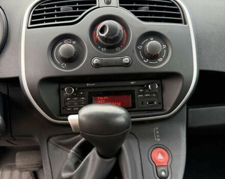 Рено Кенгу, объемом двигателя 0 л и пробегом 39 тыс. км за 9800 $, фото 17 на Automoto.ua