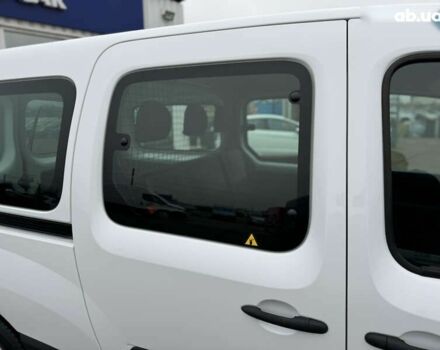 Рено Кєнгу, об'ємом двигуна 1.5 л та пробігом 71 тис. км за 14700 $, фото 28 на Automoto.ua