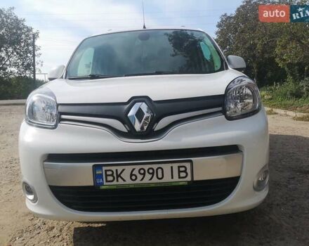 Рено Кенгу, объемом двигателя 1.5 л и пробегом 226 тыс. км за 12500 $, фото 2 на Automoto.ua