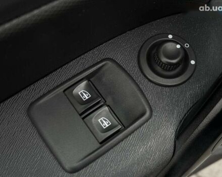 Рено Кенгу, объемом двигателя 0 л и пробегом 31 тыс. км за 8799 $, фото 25 на Automoto.ua