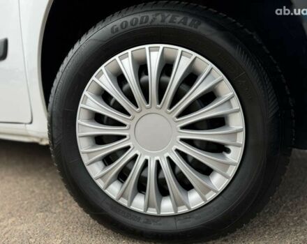 Рено Кєнгу, об'ємом двигуна 1.5 л та пробігом 71 тис. км за 14700 $, фото 24 на Automoto.ua