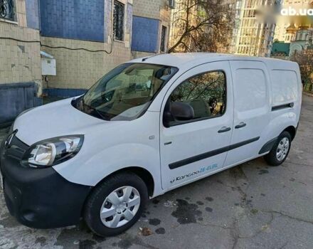 Рено Кенгу, объемом двигателя 0 л и пробегом 27 тыс. км за 13100 $, фото 6 на Automoto.ua