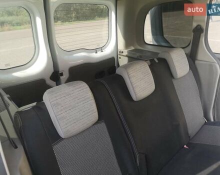 Рено Кенгу, объемом двигателя 1.5 л и пробегом 226 тыс. км за 12500 $, фото 24 на Automoto.ua