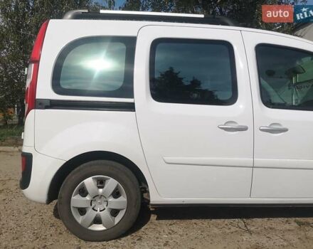 Рено Кенгу, объемом двигателя 1.5 л и пробегом 226 тыс. км за 12500 $, фото 6 на Automoto.ua