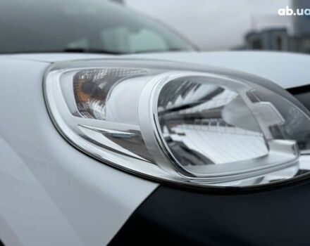 Рено Кєнгу, об'ємом двигуна 1.5 л та пробігом 71 тис. км за 14700 $, фото 22 на Automoto.ua