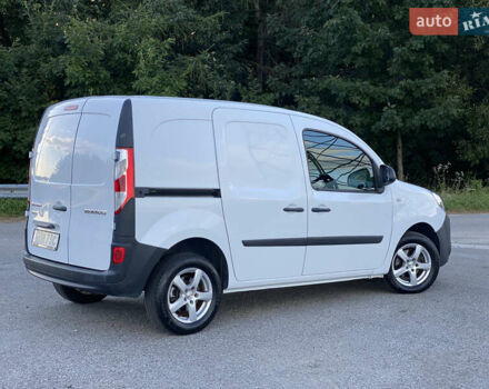 Рено Кенгу, объемом двигателя 1.5 л и пробегом 221 тыс. км за 9750 $, фото 11 на Automoto.ua