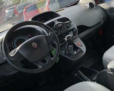 Рено Кенгу, объемом двигателя 0 л и пробегом 71 тыс. км за 11200 $, фото 21 на Automoto.ua