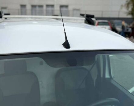 Рено Кєнгу, об'ємом двигуна 1.5 л та пробігом 144 тис. км за 14299 $, фото 12 на Automoto.ua