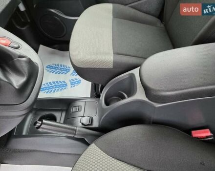 Рено Кенгу, объемом двигателя 0 л и пробегом 26 тыс. км за 14600 $, фото 20 на Automoto.ua