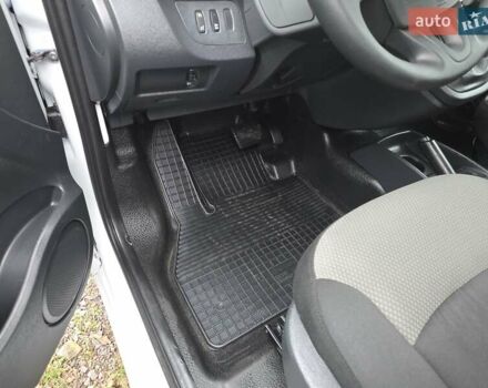 Рено Кенгу, объемом двигателя 0 л и пробегом 26 тыс. км за 14600 $, фото 45 на Automoto.ua