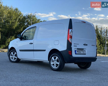 Рено Кенгу, объемом двигателя 1.5 л и пробегом 221 тыс. км за 9750 $, фото 12 на Automoto.ua