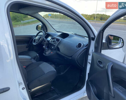 Рено Кенгу, объемом двигателя 1.5 л и пробегом 221 тыс. км за 9750 $, фото 35 на Automoto.ua