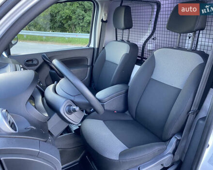Рено Кенгу, объемом двигателя 1.5 л и пробегом 221 тыс. км за 9750 $, фото 25 на Automoto.ua