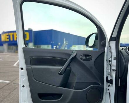 Рено Кєнгу, об'ємом двигуна 1.5 л та пробігом 144 тис. км за 14299 $, фото 16 на Automoto.ua