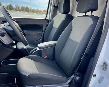 Рено Кєнгу, об'ємом двигуна 1.5 л та пробігом 144 тис. км за 14299 $, фото 18 на Automoto.ua