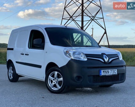 Рено Кенгу, объемом двигателя 1.5 л и пробегом 221 тыс. км за 9750 $, фото 1 на Automoto.ua