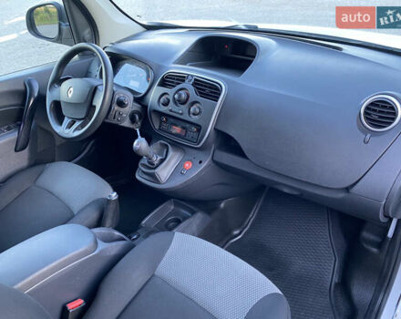 Рено Кенгу, объемом двигателя 1.5 л и пробегом 221 тыс. км за 9750 $, фото 37 на Automoto.ua