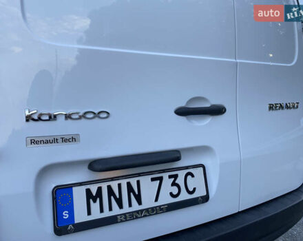 Рено Кенгу, объемом двигателя 1.5 л и пробегом 221 тыс. км за 9750 $, фото 40 на Automoto.ua