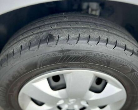 Рено Кєнгу, об'ємом двигуна 1.5 л та пробігом 144 тис. км за 14299 $, фото 15 на Automoto.ua