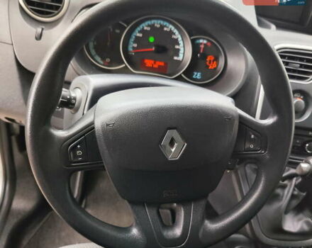 Рено Кенгу, объемом двигателя 0 л и пробегом 25 тыс. км за 15999 $, фото 21 на Automoto.ua