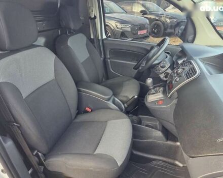 Рено Кенгу, объемом двигателя 1.5 л и пробегом 199 тыс. км за 10450 $, фото 22 на Automoto.ua