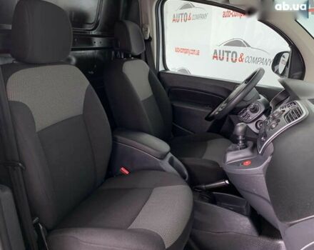 Рено Кенгу, объемом двигателя 0 л и пробегом 129 тыс. км за 12250 $, фото 15 на Automoto.ua