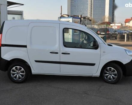 Рено Кенгу, объемом двигателя 1.5 л и пробегом 234 тыс. км за 11000 $, фото 6 на Automoto.ua
