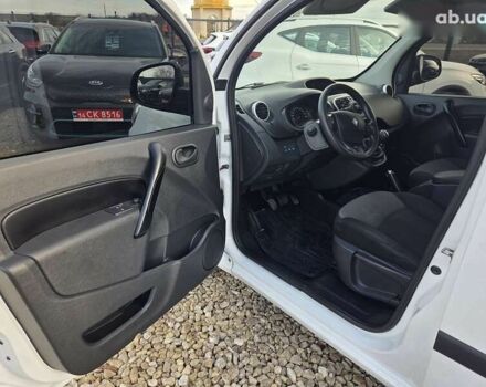 Рено Кенгу, объемом двигателя 1.5 л и пробегом 199 тыс. км за 10450 $, фото 25 на Automoto.ua