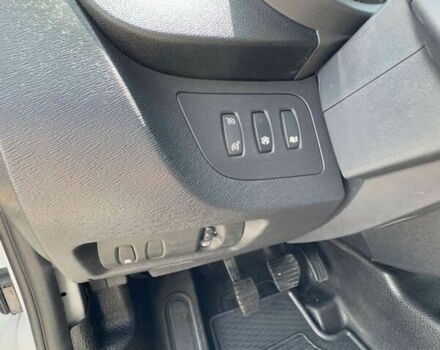 Рено Кенгу, объемом двигателя 1.5 л и пробегом 149 тыс. км за 13900 $, фото 18 на Automoto.ua