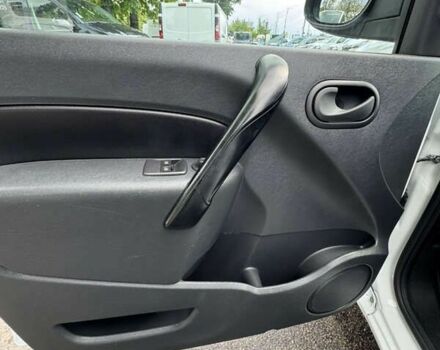 Рено Кенгу, объемом двигателя 0 л и пробегом 164 тыс. км за 11700 $, фото 13 на Automoto.ua