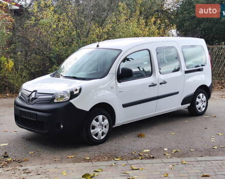 Рено Кенгу, объемом двигателя 0 л и пробегом 25 тыс. км за 15999 $, фото 6 на Automoto.ua