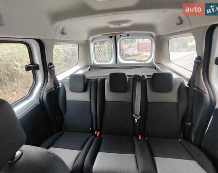 Рено Кенгу, объемом двигателя 0 л и пробегом 25 тыс. км за 15999 $, фото 18 на Automoto.ua