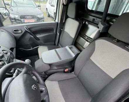 Рено Кенгу, объемом двигателя 0 л и пробегом 179 тыс. км за 12800 $, фото 21 на Automoto.ua
