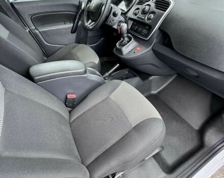 Рено Кенгу, объемом двигателя 0 л и пробегом 164 тыс. км за 11700 $, фото 23 на Automoto.ua