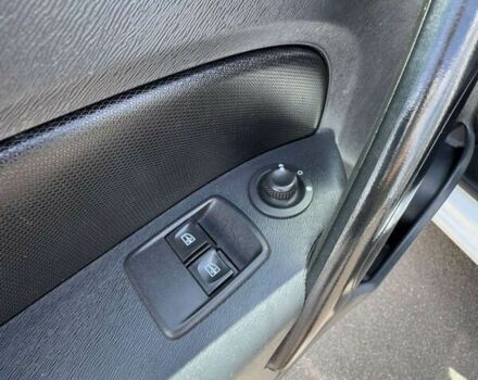 Рено Кенгу, объемом двигателя 1.5 л и пробегом 149 тыс. км за 13900 $, фото 17 на Automoto.ua