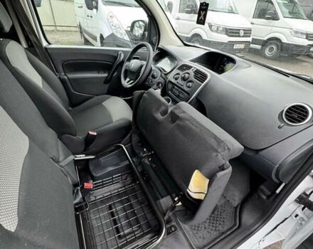 Рено Кенгу, объемом двигателя 0 л и пробегом 179 тыс. км за 12800 $, фото 26 на Automoto.ua