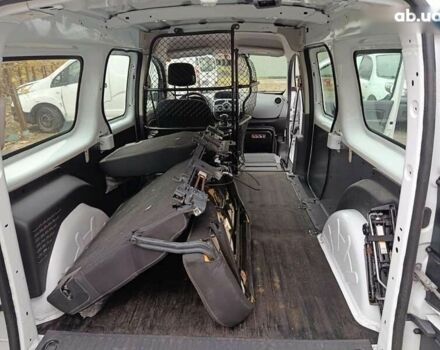 Рено Кенгу, объемом двигателя 0 л и пробегом 24 тыс. км за 12900 $, фото 4 на Automoto.ua