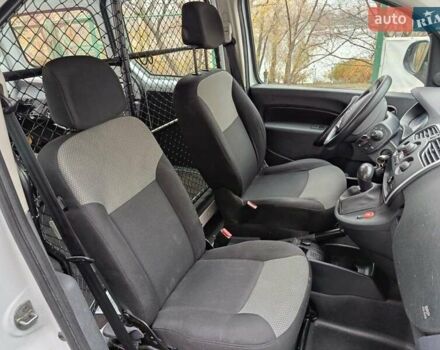 Рено Кєнгу, об'ємом двигуна 0 л та пробігом 24 тис. км за 12900 $, фото 7 на Automoto.ua