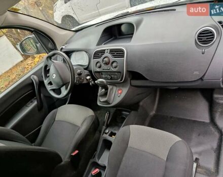 Рено Кєнгу, об'ємом двигуна 0 л та пробігом 24 тис. км за 12900 $, фото 8 на Automoto.ua