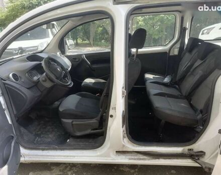 Рено Кенгу, объемом двигателя 0 л и пробегом 29 тыс. км за 12172 $, фото 2 на Automoto.ua
