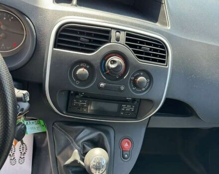 Рено Кенгу, объемом двигателя 0 л и пробегом 186 тыс. км за 14200 $, фото 17 на Automoto.ua