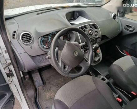 Рено Кенгу, объемом двигателя 0 л и пробегом 24 тыс. км за 12900 $, фото 2 на Automoto.ua