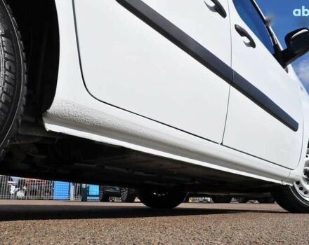 Рено Кєнгу 2021 у Києві на Automoto.ua Рено Кєнгу, об'ємом двигуна 1.5 л та пробігом 232 тис. км за 12500 $, фото 18 на Automoto.ua