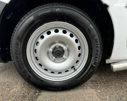 Рено Кенгу, объемом двигателя 1.5 л и пробегом 174 тыс. км за 12600 $, фото 13 на Automoto.ua