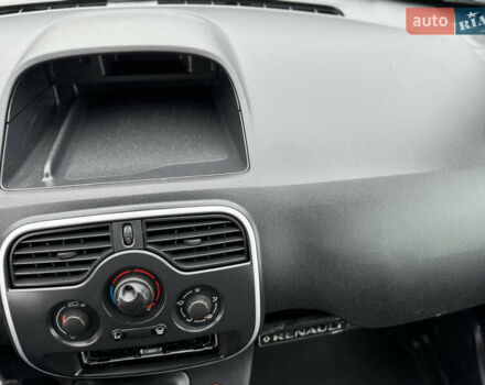 Рено Кєнгу, об'ємом двигуна 0 л та пробігом 174 тис. км за 12600 $, фото 85 на Automoto.ua